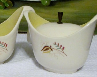 Mid Century Creamer & Sugar Bowl - Wood Hue Pattern - Taylor Smith Taylor - Yellow Interior - Atomic Floral -Knick Knack -Kitchen Home Decor