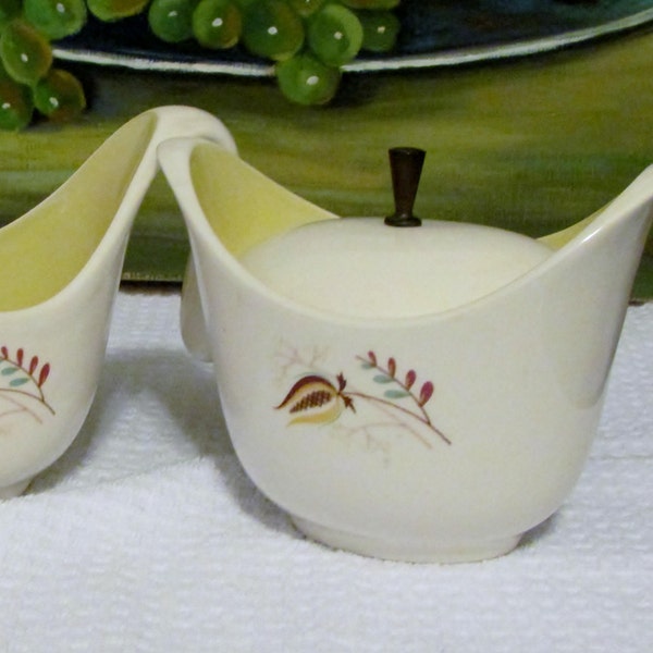 Mid Century Creamer & Sugar Bowl - Wood Hue Pattern - Taylor Smith Taylor - Yellow Interior - Atomic Floral -Knick Knack -Kitchen Home Decor