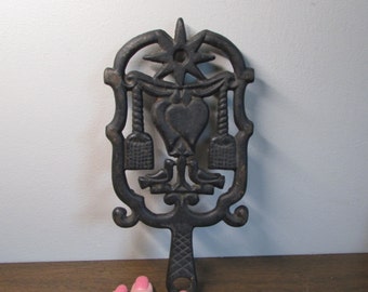 Iron Trivet - Joined Hearts with Loving Doves - PA Dutch Design - Dumb Dutch T-5 - Black Cast Iron - Useful Home Decor