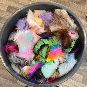 1lb Faux Fur Scraps Grab Bag