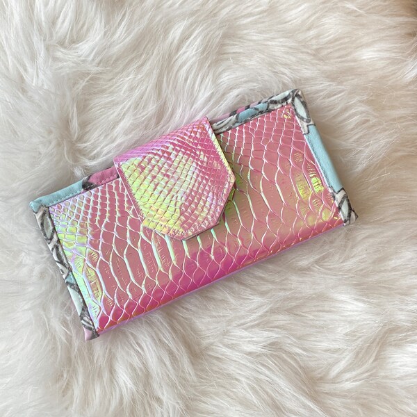 Holographic Wallet Clutch For Women - Iridescent Long Zipper Purse With Card Slots - View #8