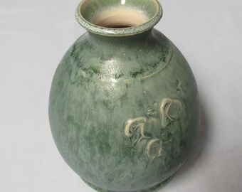 Arts and crafts mission deco period Matte Green Drip Pottery Vase with flowers in Relief