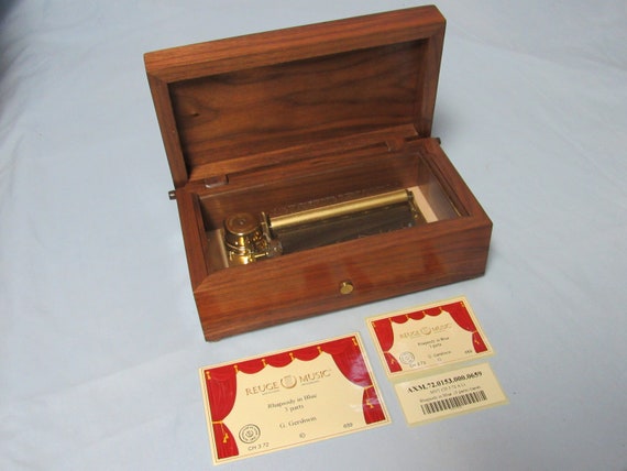 music box maker