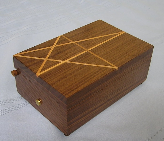 オンラインを販売 REUGE 36 Note Music Box 【公式通販】