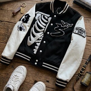 Veste universitaire noire et blanche à motif squelette, blouson bomber gothique à motif toile d'araignée, streetwear brodé
