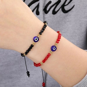 Lucky evil Nazar eye bracelet, Handmade waterproof blue red glass beaded bracelet, Women Emo jewelry, Protection amulet beaded bracelet