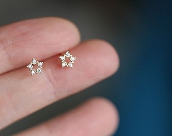 sterling silver star stud earrings, Dainty star earrings for women, Delicate crystal star stud earrings for girl, Bridesmaid gifts earrings