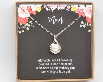 Mother of the Bride-Mother of the groom-Wedding Necklace-Halo Pearl pendant-Mother in Law gift-Mother wedding gift-Gift for mom-Stepmom gift
