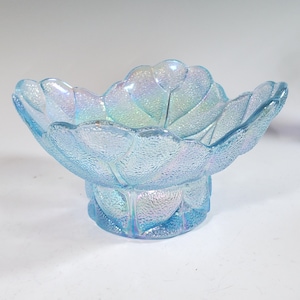 L.E. Smith light blue luster pillar candle holder or nappy 4721B vintage 1980s