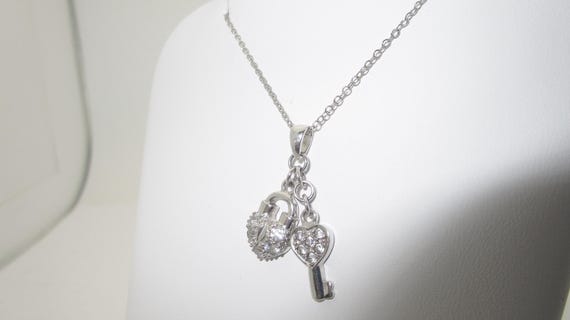 Solid Sterling Silver Heart Lock & Key Pendant Ne… - image 5