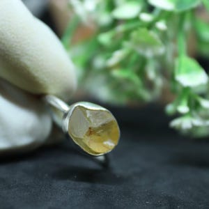 Handgjord rå citrinring, 925 sterlingsilver med naturliga kristaller