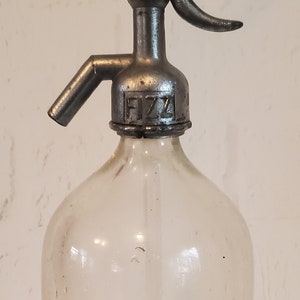 Antique Vintage Minneapolis Bottle Company Soda Water Seltzer Water Bottle Clear