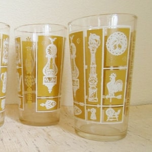 Vintage Set of Four Bar Glasses with Early American Pattern  Harvest Gold and White, Mid Century Modern, Barware, Glassware, Glass