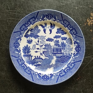 Vintage Blue Willow Transferware, Japan Blue and White Willow Transferware Plate, Blue Willow China, Made in Japan, Asian