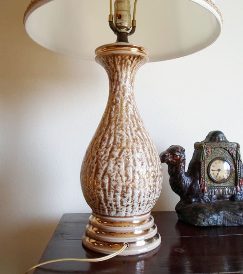 Vintage Mid Century Modern Gold and Brown Ceramic Lamp Table Lamp Lighting Hollywood Regency image 1