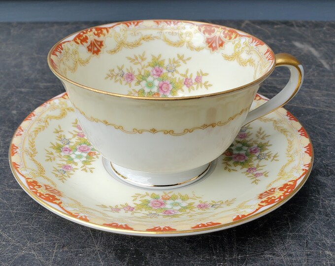 Vintage Noritake China Made in Japan, Set of 4 Tea Cups and Saucers