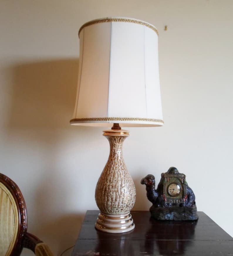 Vintage Mid Century Modern Gold and Brown Ceramic Lamp Table Lamp Lighting Hollywood Regency image 4