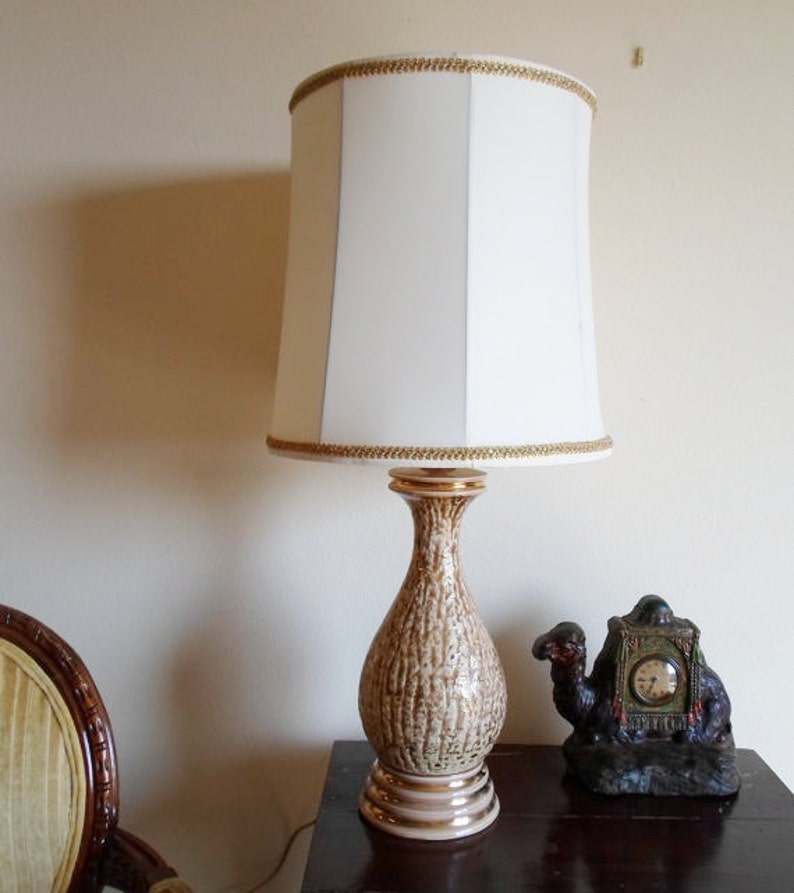 Vintage Mid Century Modern Gold and Brown Ceramic Lamp Table Lamp Lighting Hollywood Regency image 5