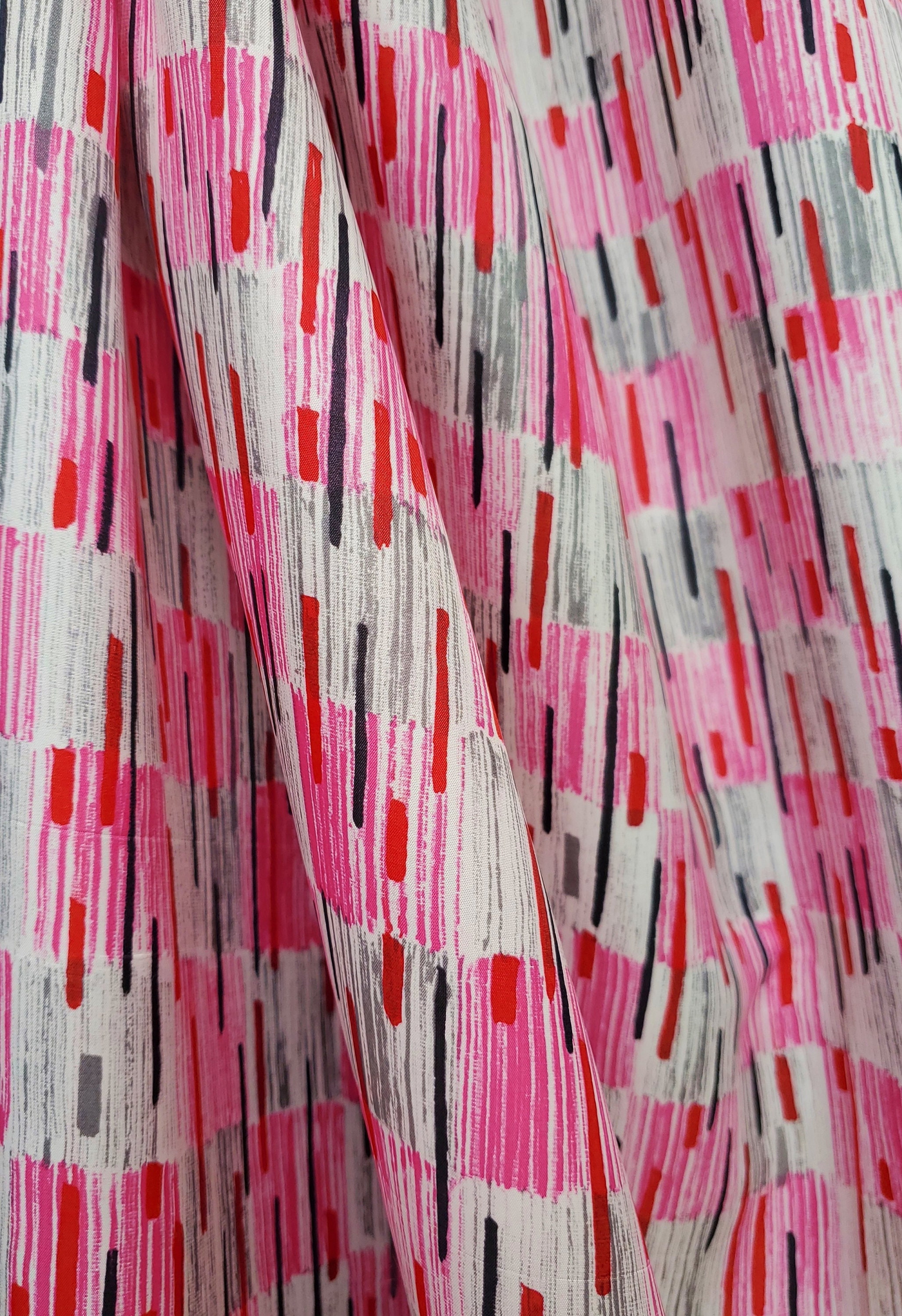 Vintage Geometric Silky Rayon Fabric Mod Print in Pink, Grey, Red, and  Black, Retro, 1970's -  Polska