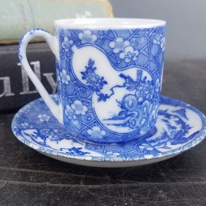 Vintage Saki or Tea Cup Blue and white,  1940s Japan Cup and Saucer, Vintage blue and white Japanese, birds and floral