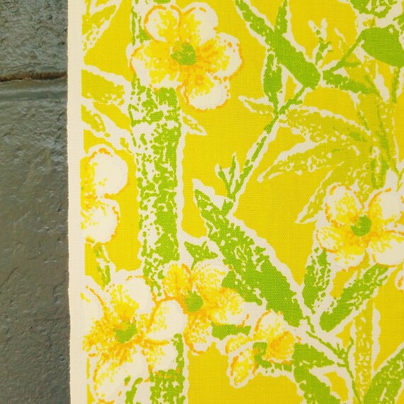 Vintage 1960s Bloomcraft Chinoiserie Fabric Vintage Yellow and Orange ...