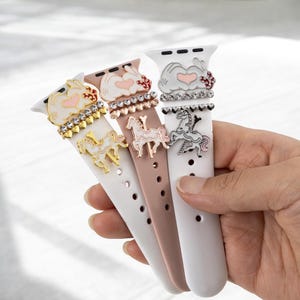 Mickey Mouse Love Minnie Mouse Gesture with Carousel Apple Watch Charms, Watch Stud, Watch Band Jewellery, Apple Watch, Samsung Strap Charm
