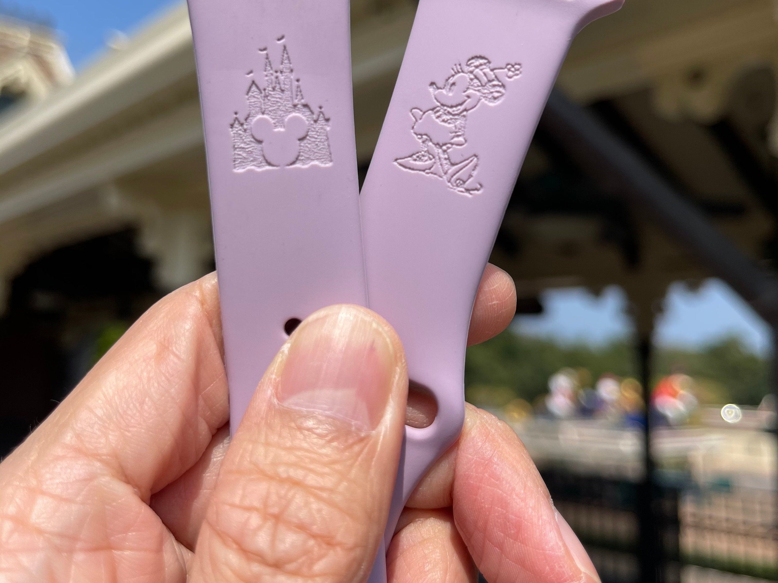 minnie mouse fitbit