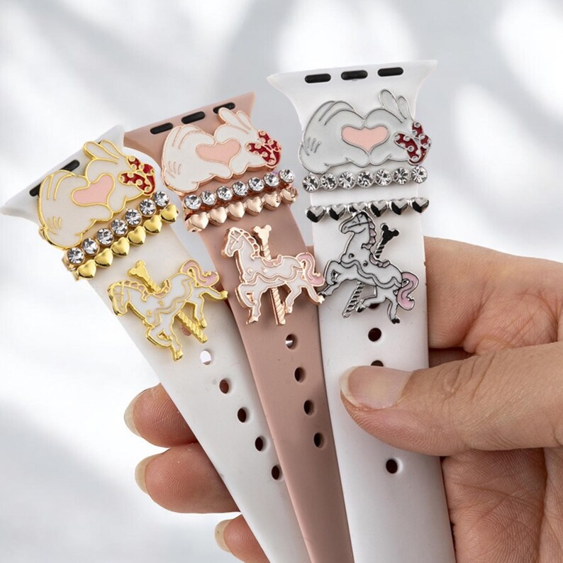 Mickey Mouse Love Minnie Mouse Gesture with Carousel Apple Watch Charms, Watch Stud, Watch Band Jewellery, Apple Watch, Samsung Strap Charm