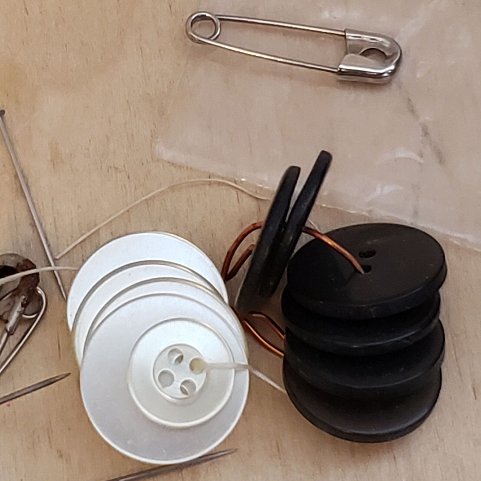 Vintage Button Box Assorted Shapes Sizes Colors Metal Plastic - Etsy