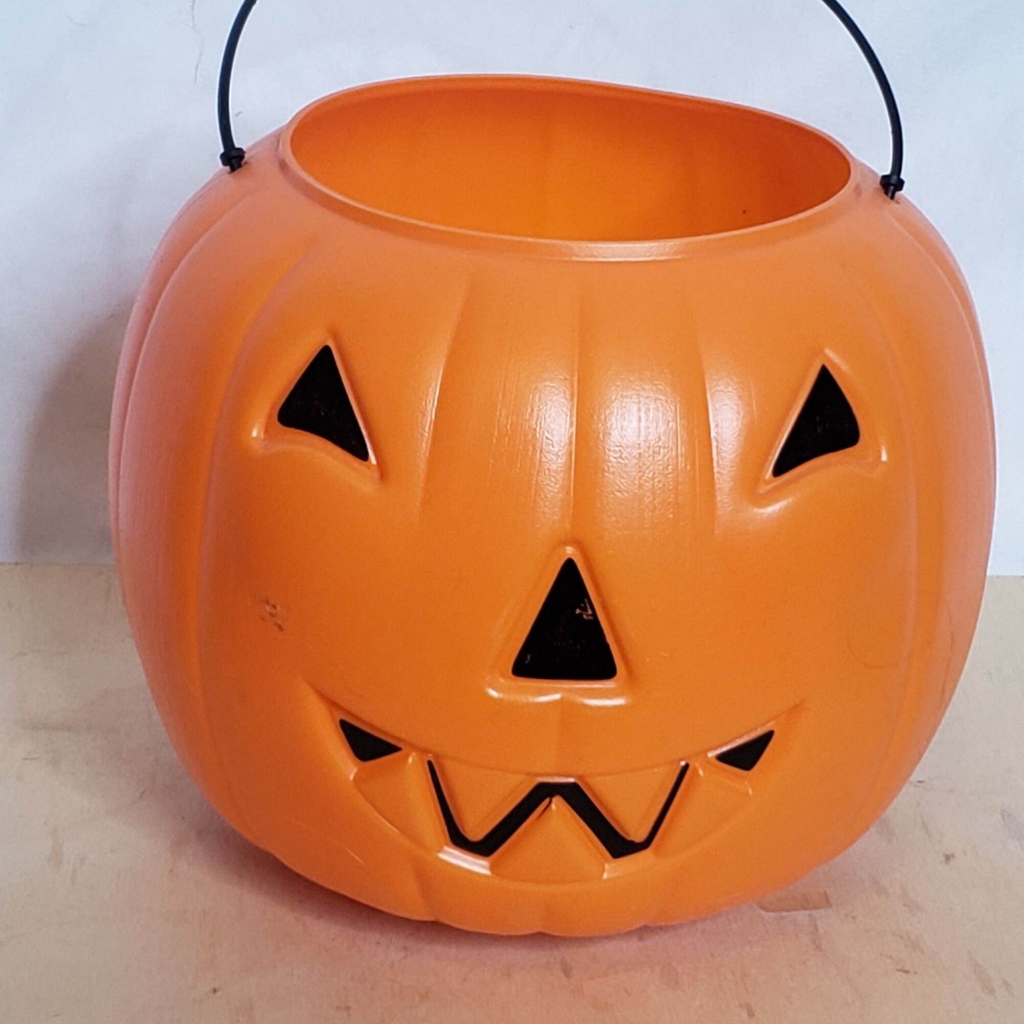 2pcs Halloween Pumpkin Candy Bucket, Trick Or Treat Holder Portable