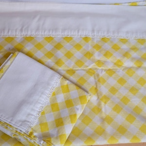 Vintage Pillow Cases Set of 2 Yellow Check 70s Retro Lace Trim 20 x 31.5 Inches