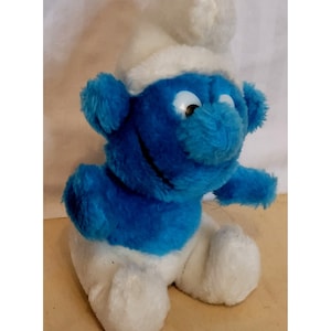 Vintage Smurf Plush 1979 Peyo Wallace Berrie 8 Inches