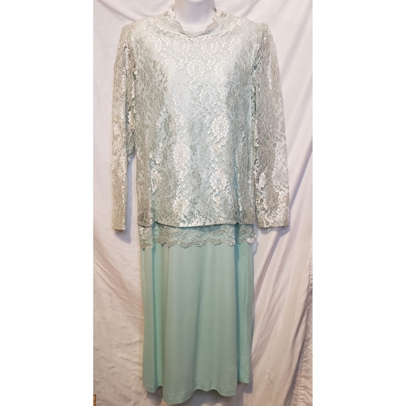 champagne and lace mother of the bride dresses Quilla Modern A-Line Scoop Long Floral Lace Mother of the Bride Dresses, Blushing Pink main image 0