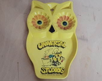 Vintage Universal Studios Kitschy Owl Spoon Rest Plastic Novelty Faded 1981