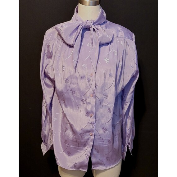 Vintage Blouse Bow Tie Neck Polyester Button Up T… - image 1