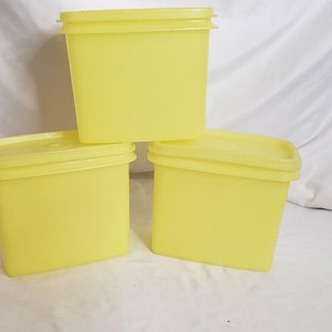 Vintage Tupperware Yellow Rectangle With Lids Lot Of 3 Preowned