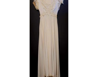 Vintage 1970s Wedding Dress Union Made Long Lace Embellishment Ivory Cream Small