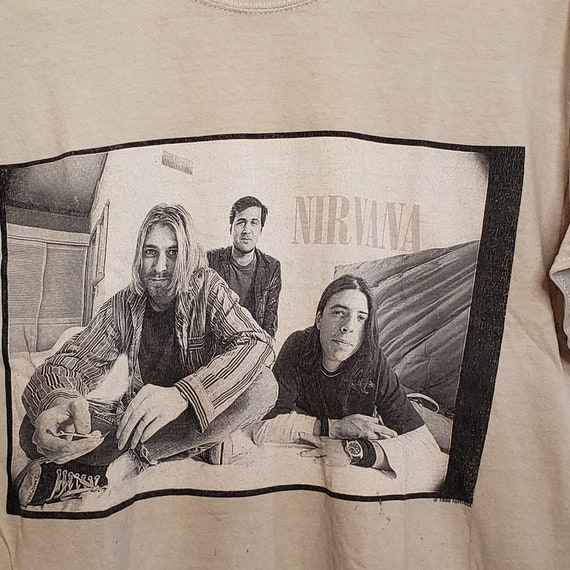 Vintage Nirvana 1996 Original Tshirt Gildan Adult… - image 2