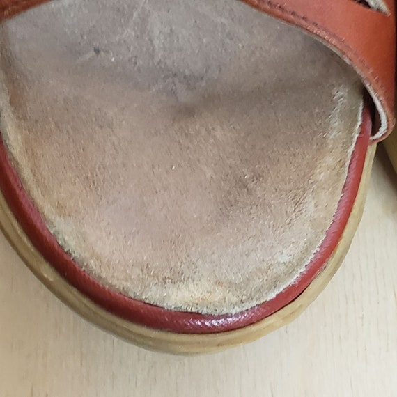Vintage Sbicca Wedge Sandals Heels Strappy Brown … - image 4