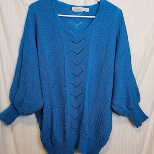 Vintage Pullover Pullover V-Ausschnitt Fledermaus Oversize Acryl Hellblau Kathy Weiß Größe 46