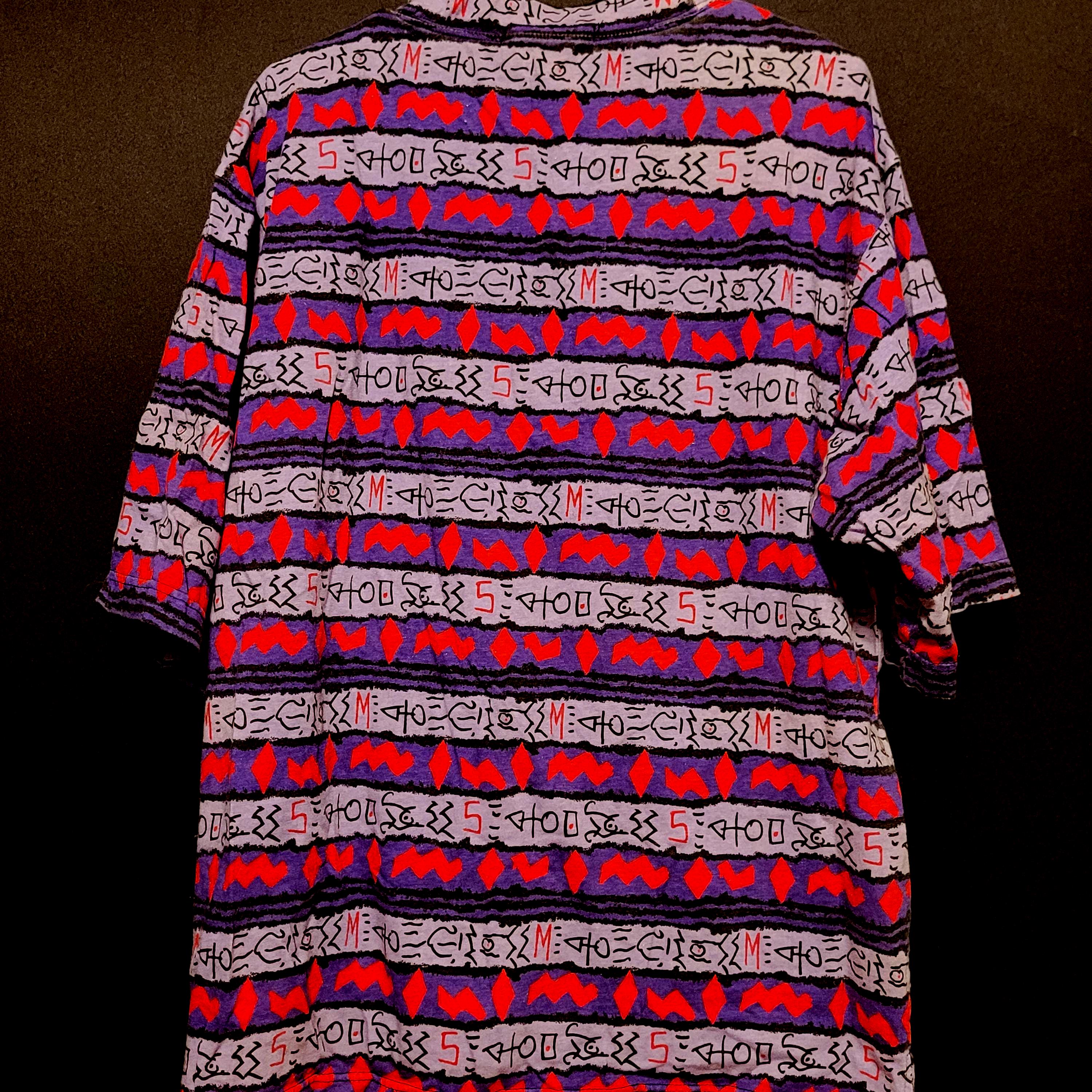Vintage 90s Tribal Print Tshirt Surf Wear Mcintosh Seymour Adult
