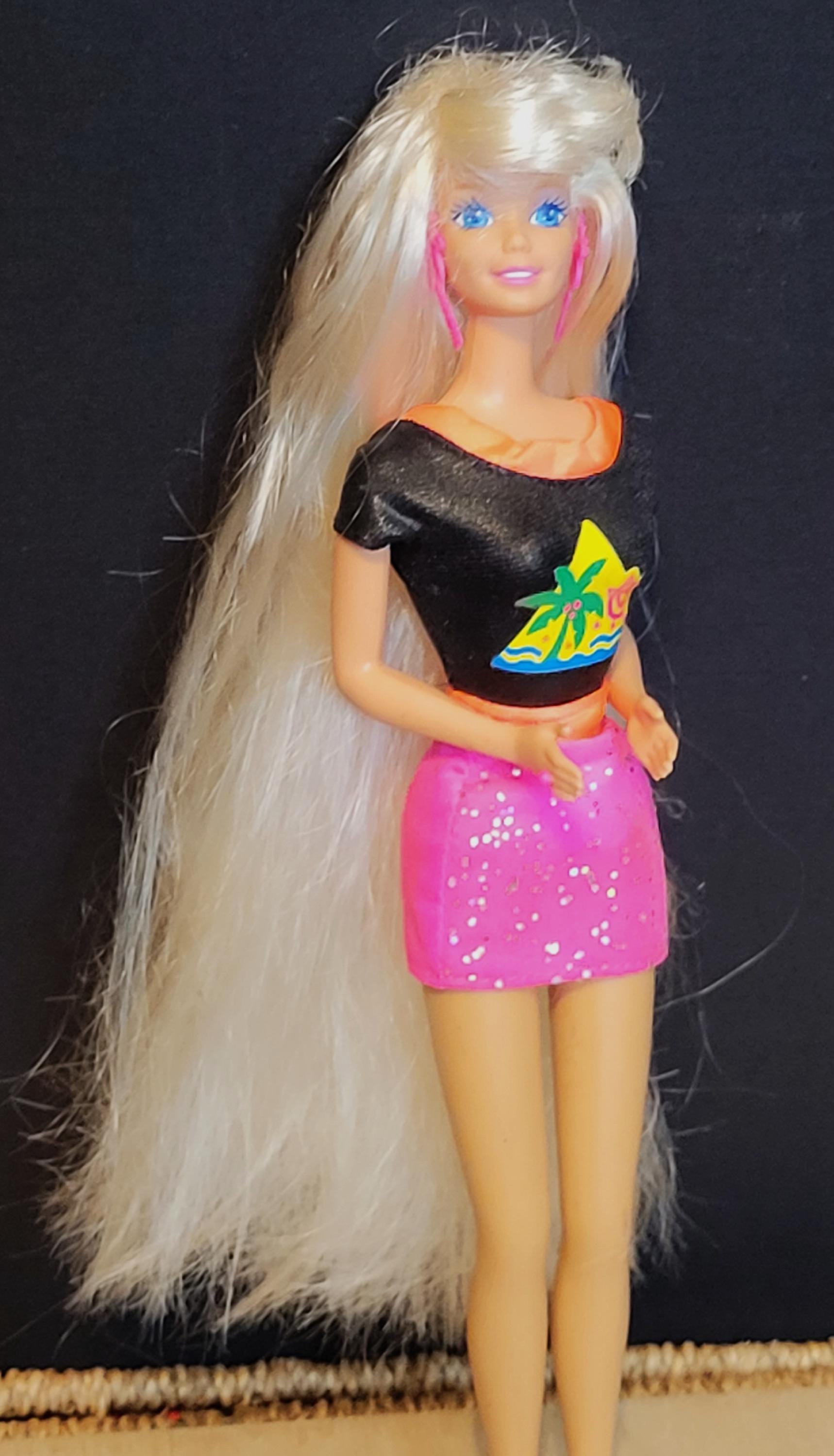 Vintage Glitter Hair Barbie With Clothes Palm Tree Earrings