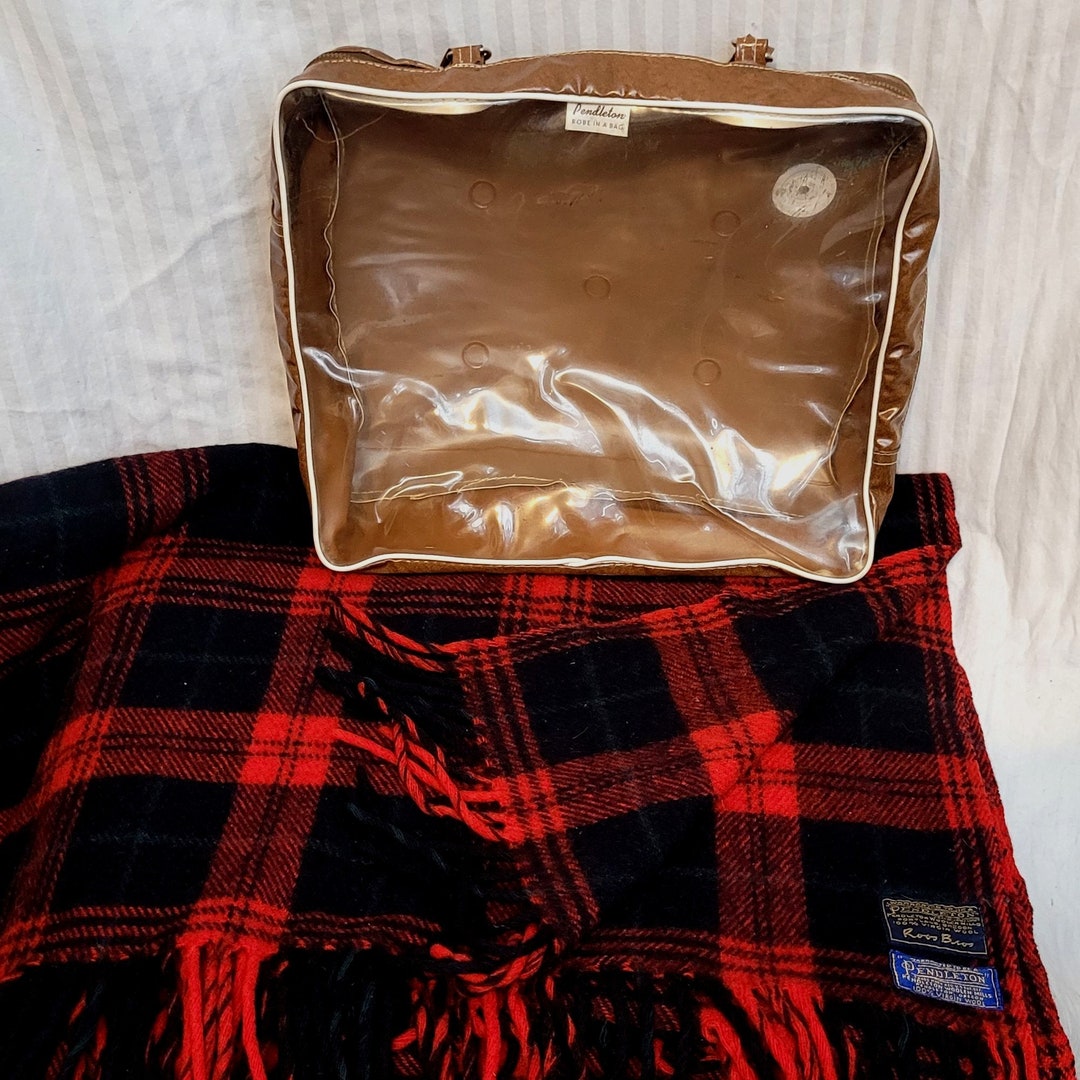 1950s Roos Bros Pendleton Robe in A Bag Designer Throw Blanket Red
