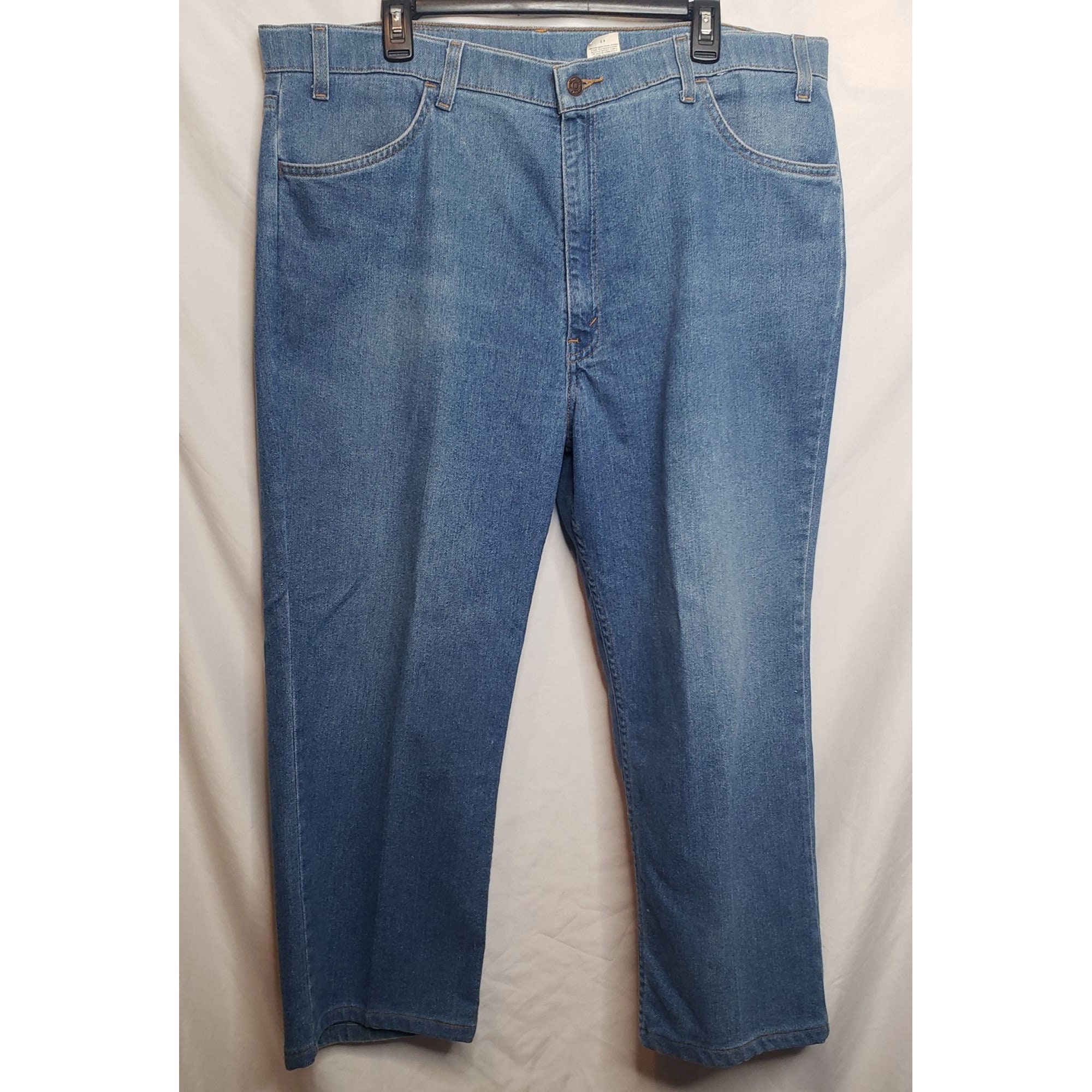 Levis 2024 brown tag
