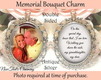 memory charm for bridal bouquet - Double-Sided Oval - Personalized with Photo - Gift for the Bride - On this special day know that I am here