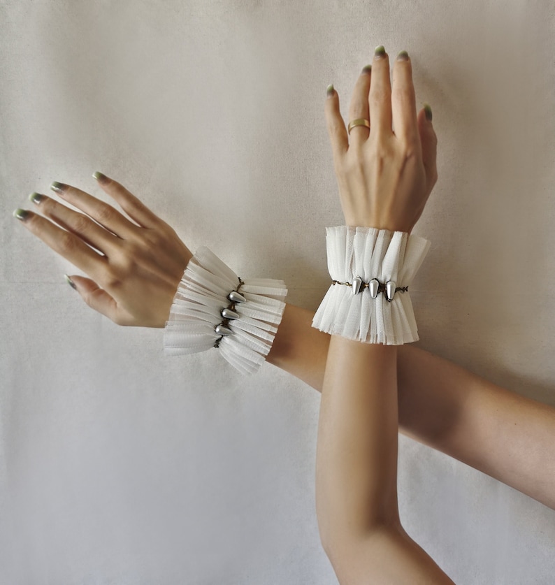 Tulle Ruffle Cuffs in White Ivory Bride Cuffs Pearls Wedding Armbands Teardrop Pearls Bridal Cuffs Set Wrist Tutu Gift for Bride Gown Cuffs image 1