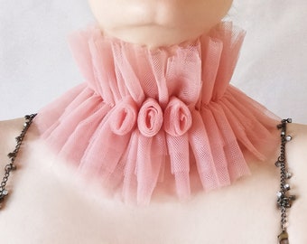 High Neck Collar Pink Tulle Roses Neckpiece Victorian Ruff Collar Bridesmaid Gown Accessory Wedding Bride Collar Photoshoot Stage Costume