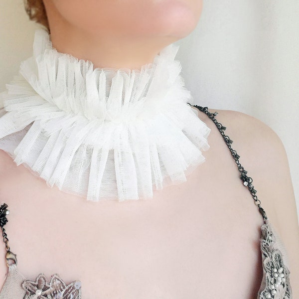 Renaissance Elizabethan ivory white tulle ruffle collar, Neck piece for events/theme party or pictorial, Clown or fairy costume wide choker