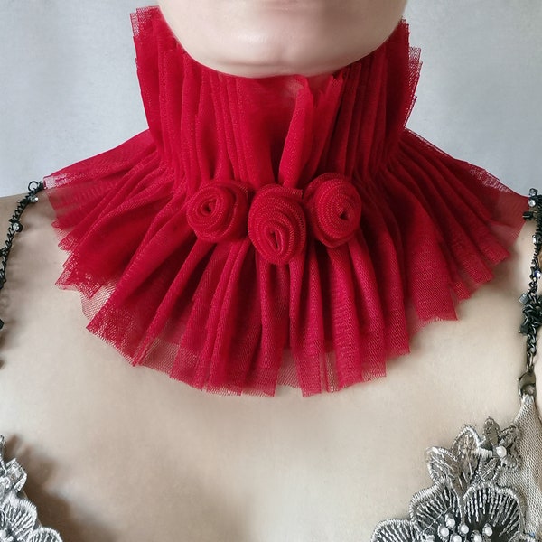 Red Tulle Roses Collar Queen of Hearts Ruff Collar Victorian Neck Ruff Accessory Photoshoot Historical Collar Romantic Gift for History Nerd