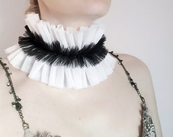 Tulle Ruffle Collar in Black and White Clown it Up Costume Tudor Era Collar Anne Boleyn Collar Stage Dancer Photoshoot Neck Ruff Circus